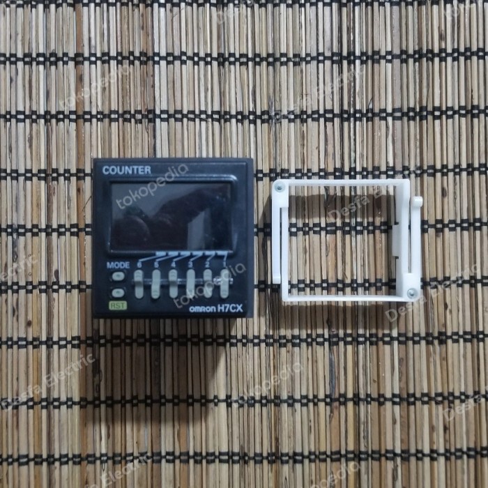 Digital Counter Digital Counter Omron H7Cx-A-N 100 - 240 Vac