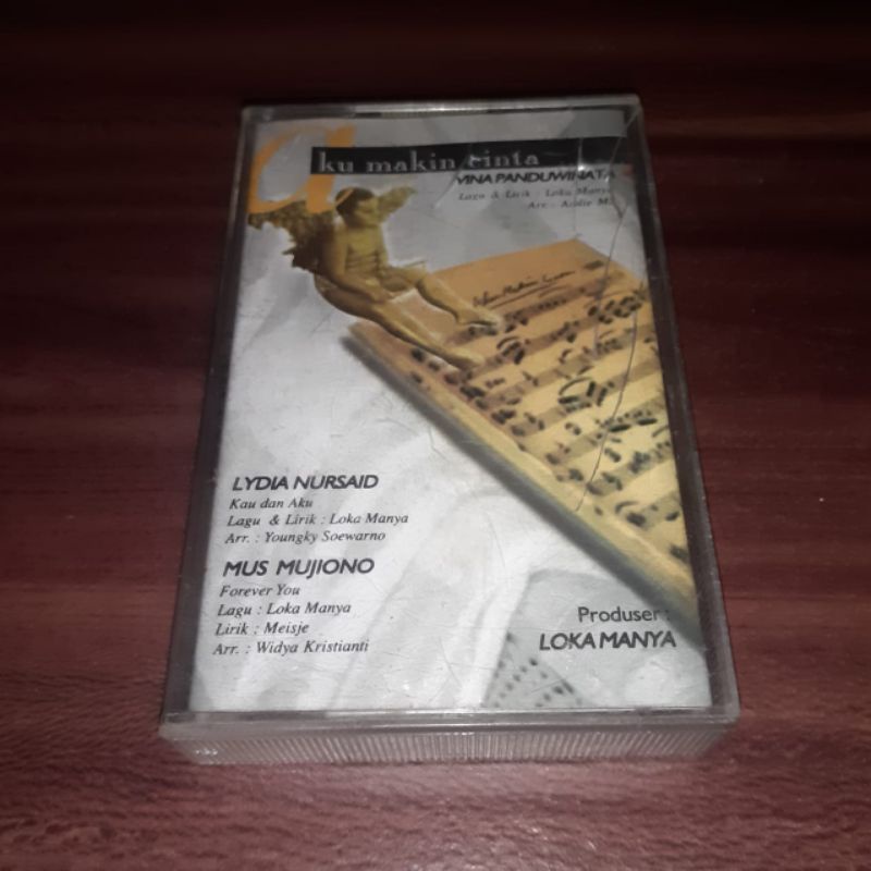 Kaset VINA PANDUWINATA - Ku Makin Cinta