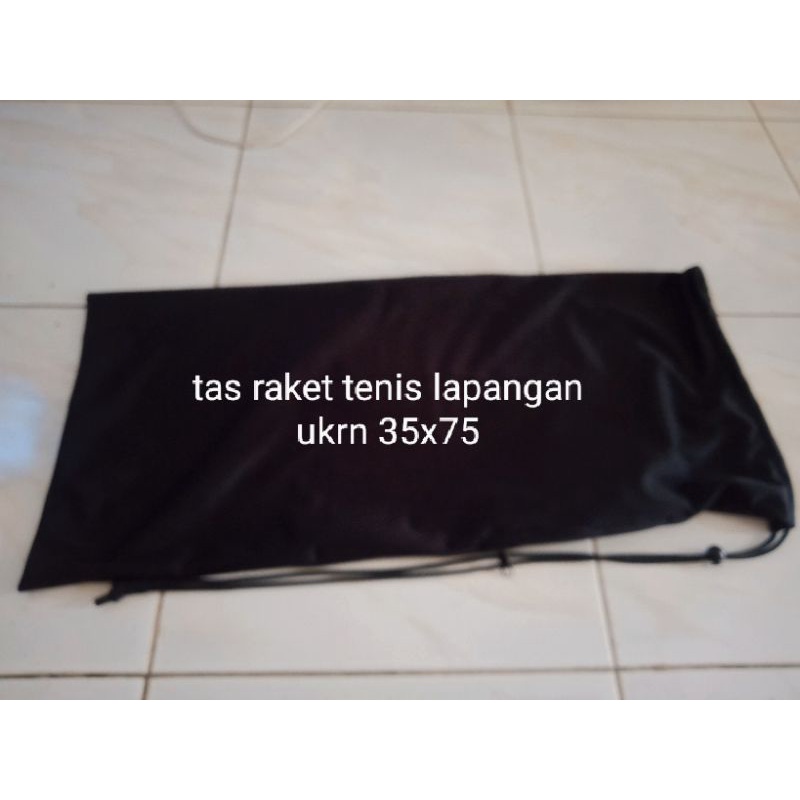 TAS RAKET TENNIS LAPANGAN