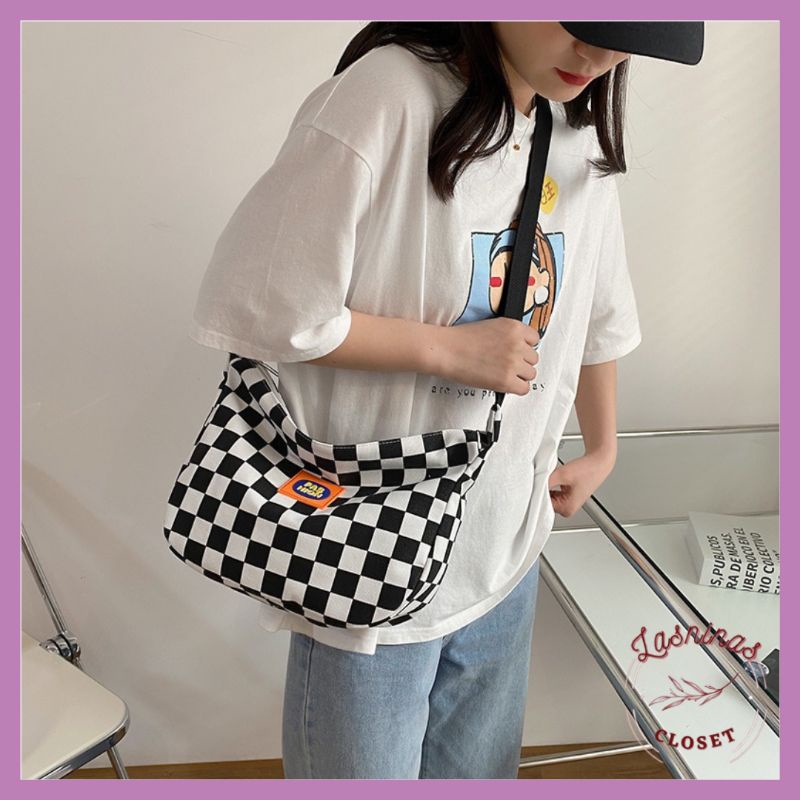 Tas selempang catur kualitas premium/ Tas selempang fashion