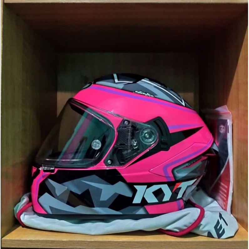 kyt nfr espargaro fuxia pink second