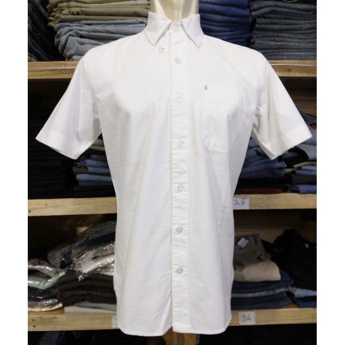 kemeja putih cowok lengan pendek Brand EMBA ORIGINAL