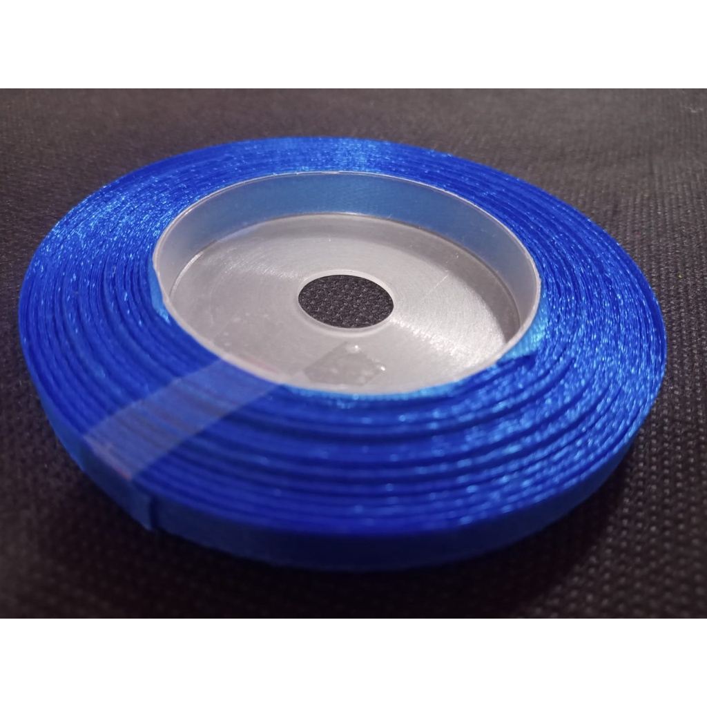 

Pita Satin Biru BCA 1/4 inch/0,635 cm per roll