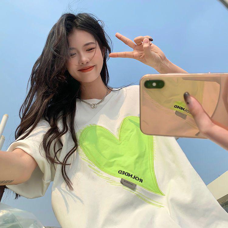 [littlecrab] Kaos Oversize Doccmo Love Hijau Neon Jahit Love Polos T-shirt Couple Unisex Lembut Berkualitas Motif Hati Besar Green Unik Simple Korean Style