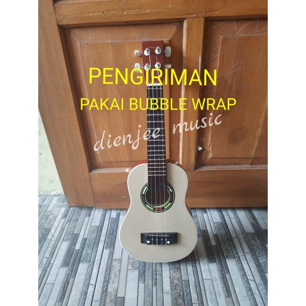 Ukulele /Gitar Ukulele /kentrung senar 4