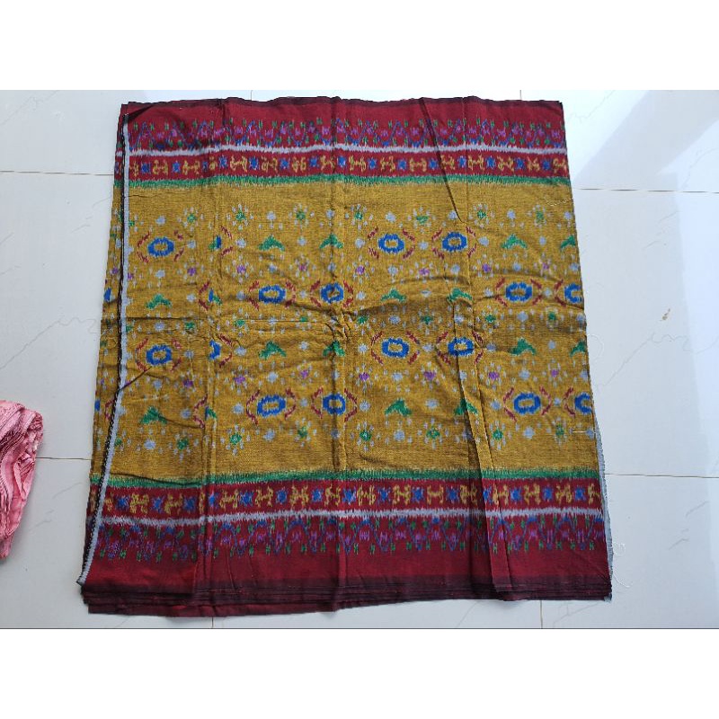 Endek meteran motif palembang