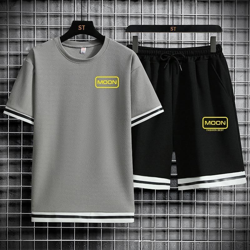 SETELAN PRIA COWOK ONE SET KAOS MOON LENGAN PENDEK + CELPEN SANTAI