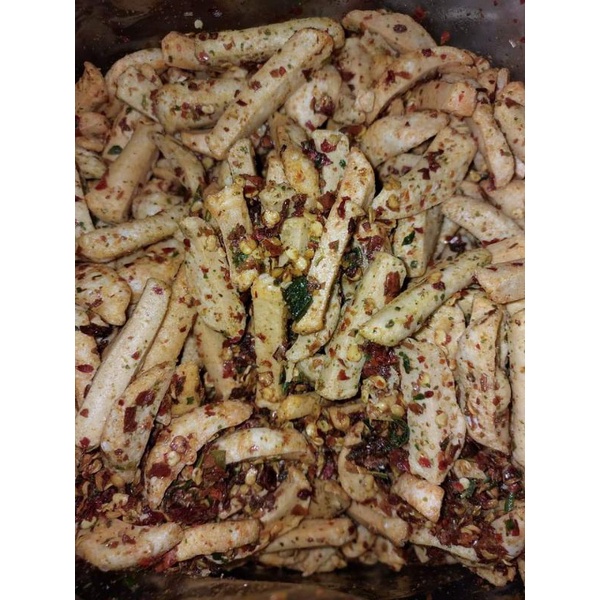 

makanan cemilan krupuk seblak basreng makaroni