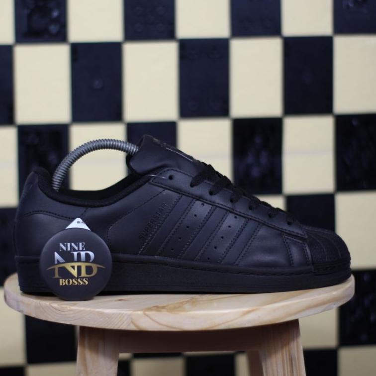 "TLI.22Oc22ѕ" Adidas Superstar Full Black Import Quality Vietnam BNIB