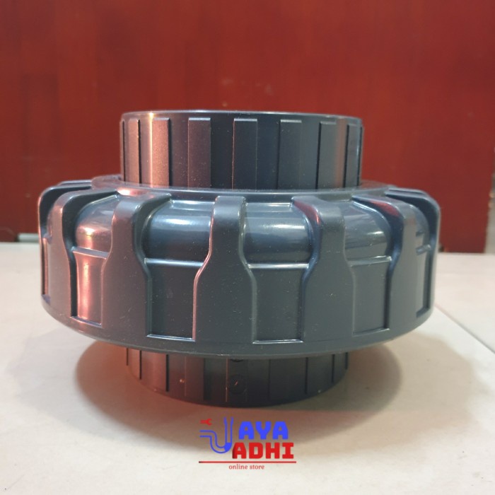 PVC Union Water Mur 2-1/2 inch