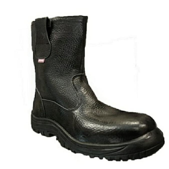 sepatu boot safety tambang Handymen NBR 802 safety shoes tahan oli pns