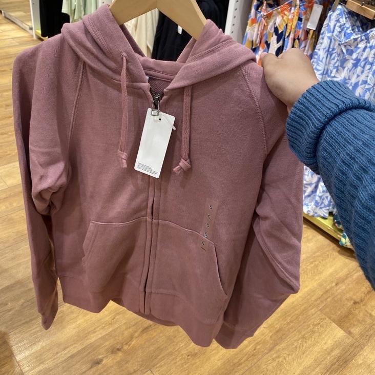 Termurah Jastip. Sweater Hoodie Uniqlo (Woman)
