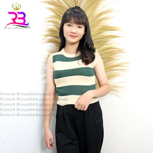 Atasan Crop Top Rjajut Wanita Kaos Salur Knit