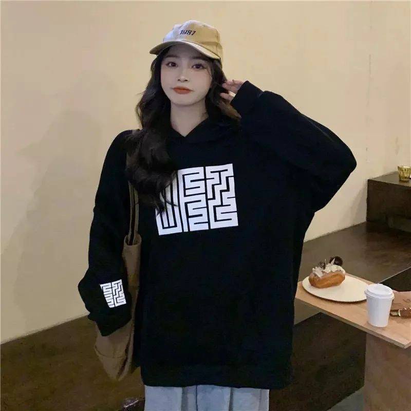 FEMALE Hoodie Sweater Oversize Pria Wanita Outerwear Jacket Korean Look Style Kekinian OOTD Casual Fashion Terkini