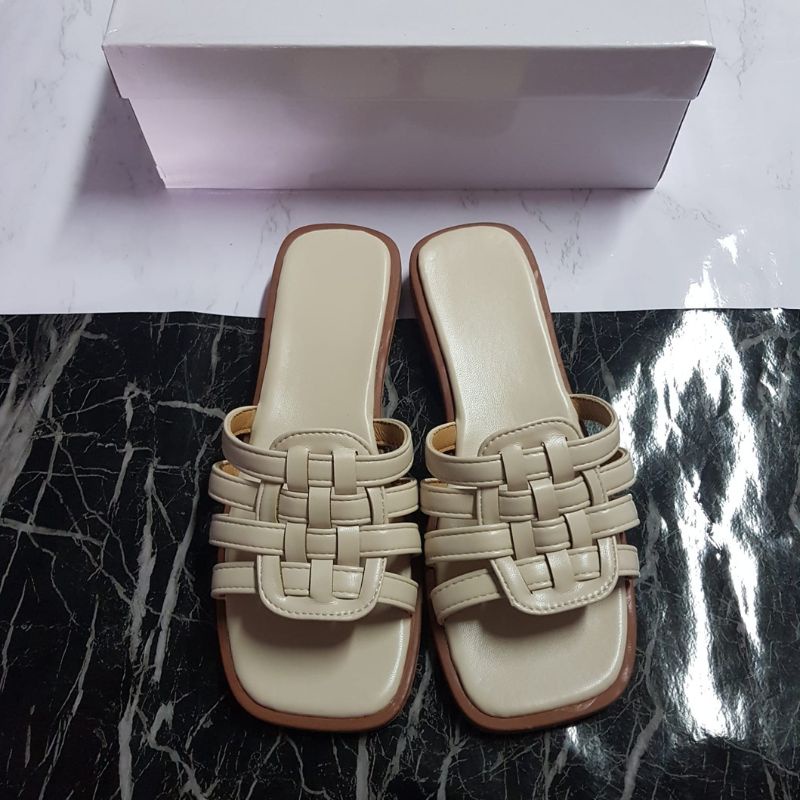 [COD] 21093 Sandal Wanita Import KPG Trend