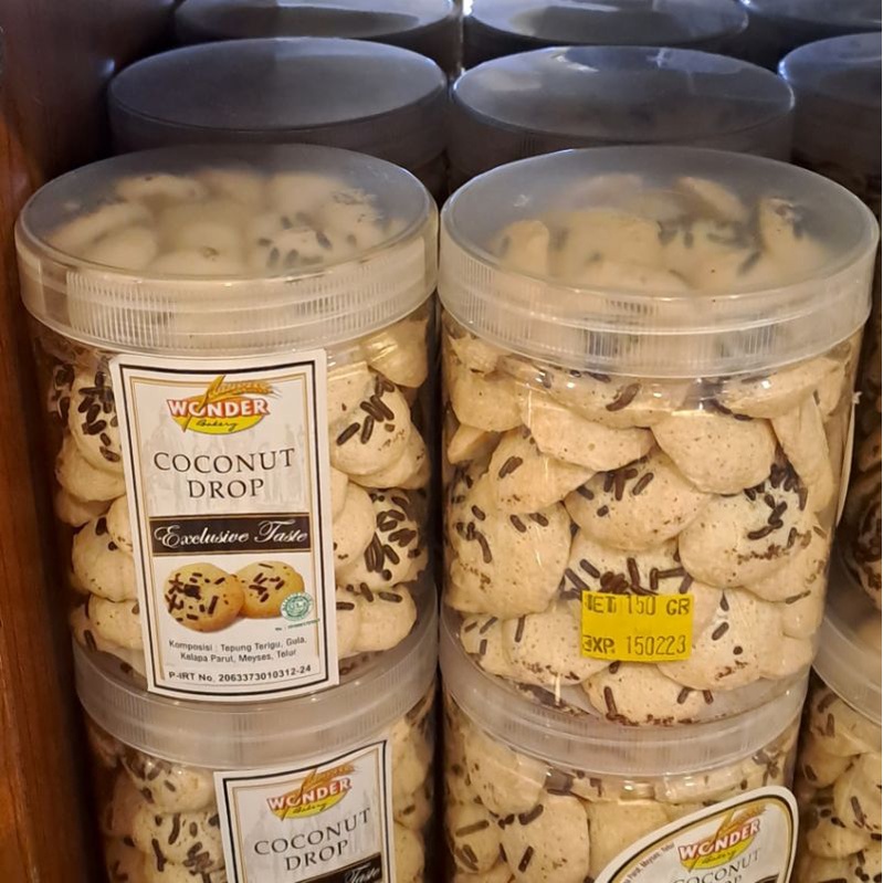 

Wonder Bakery - Coconut Drop Asli Roti Wonder Salatiga