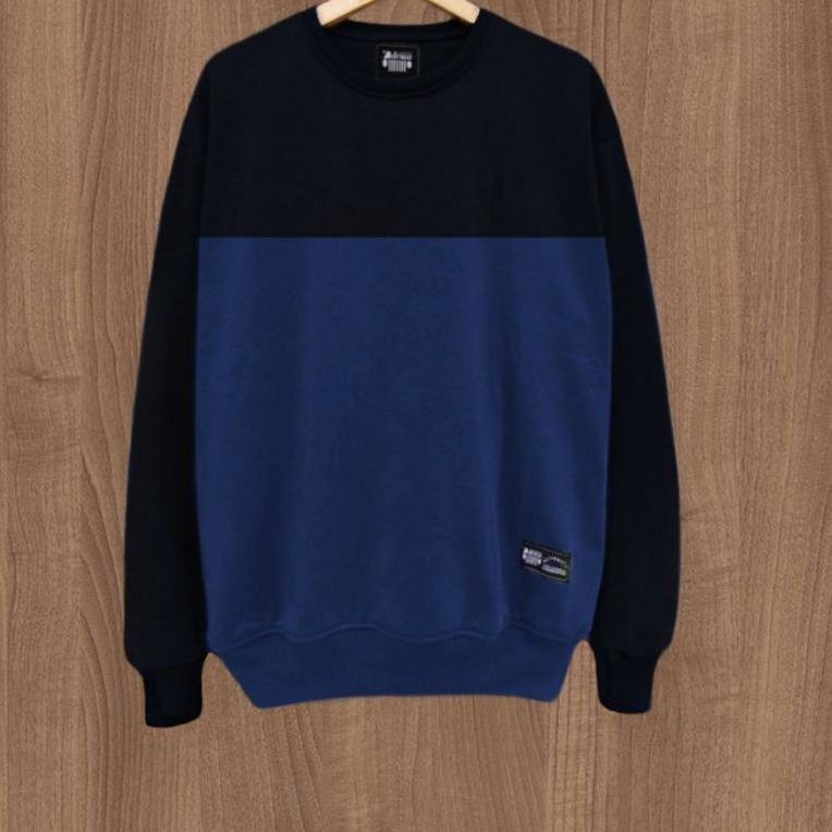 SWEATER CREWNECK Kombinasi Switer Crewneck Kualitas Distro {KBJ.31Oc22q}