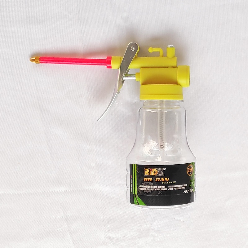 BOTOL SEMPROT OLI PLASTIK OIL CAN PLASTIC OIL GUN 250ML BOTOL TEMPAT MINYAK OLI