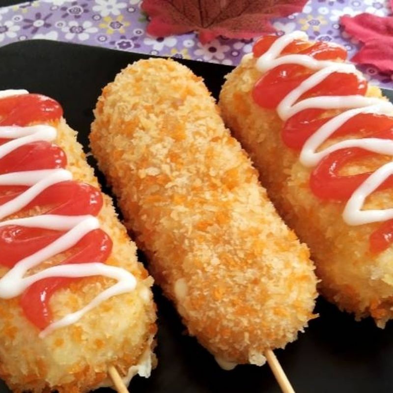 

Corndog Sosis Frozen isi 2pcs