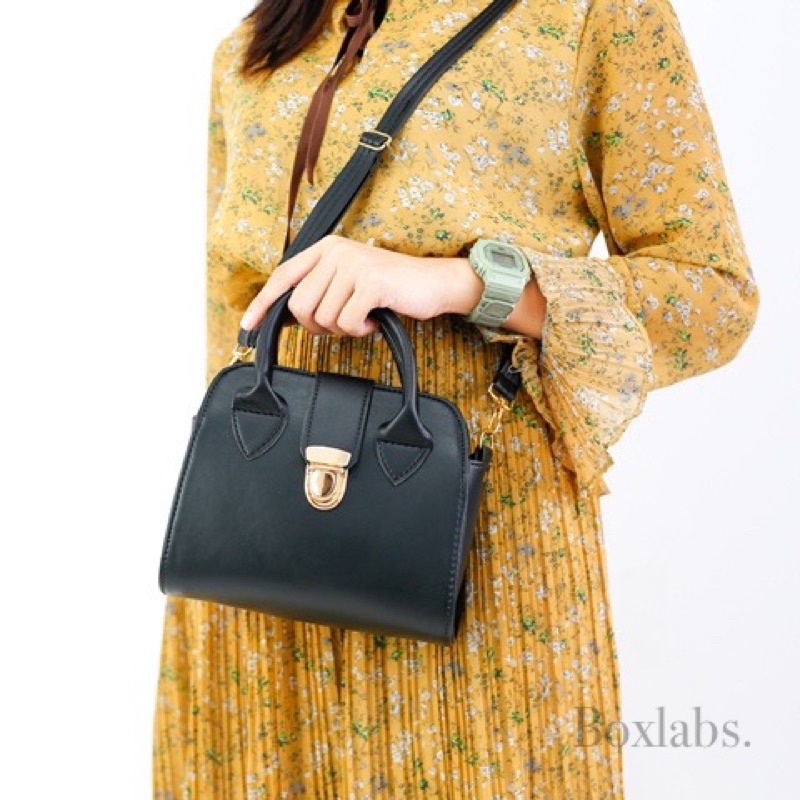 Hampers Kado Ulang Tahun Tas Cewek Terbaru | Hampers Wisuda Cewek Tas Premium