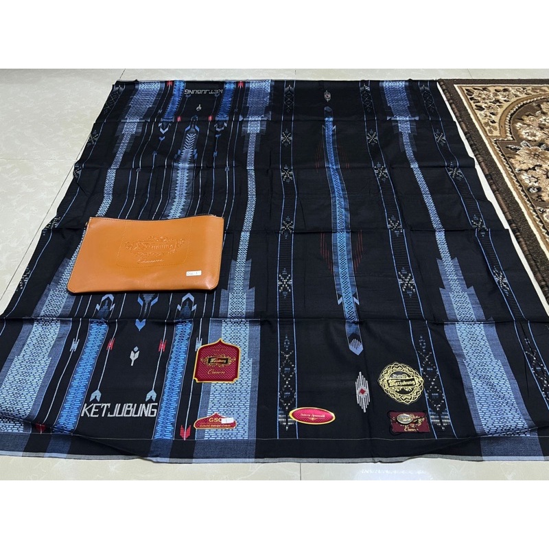 Sarung Ketjubung GSC sutra Gold