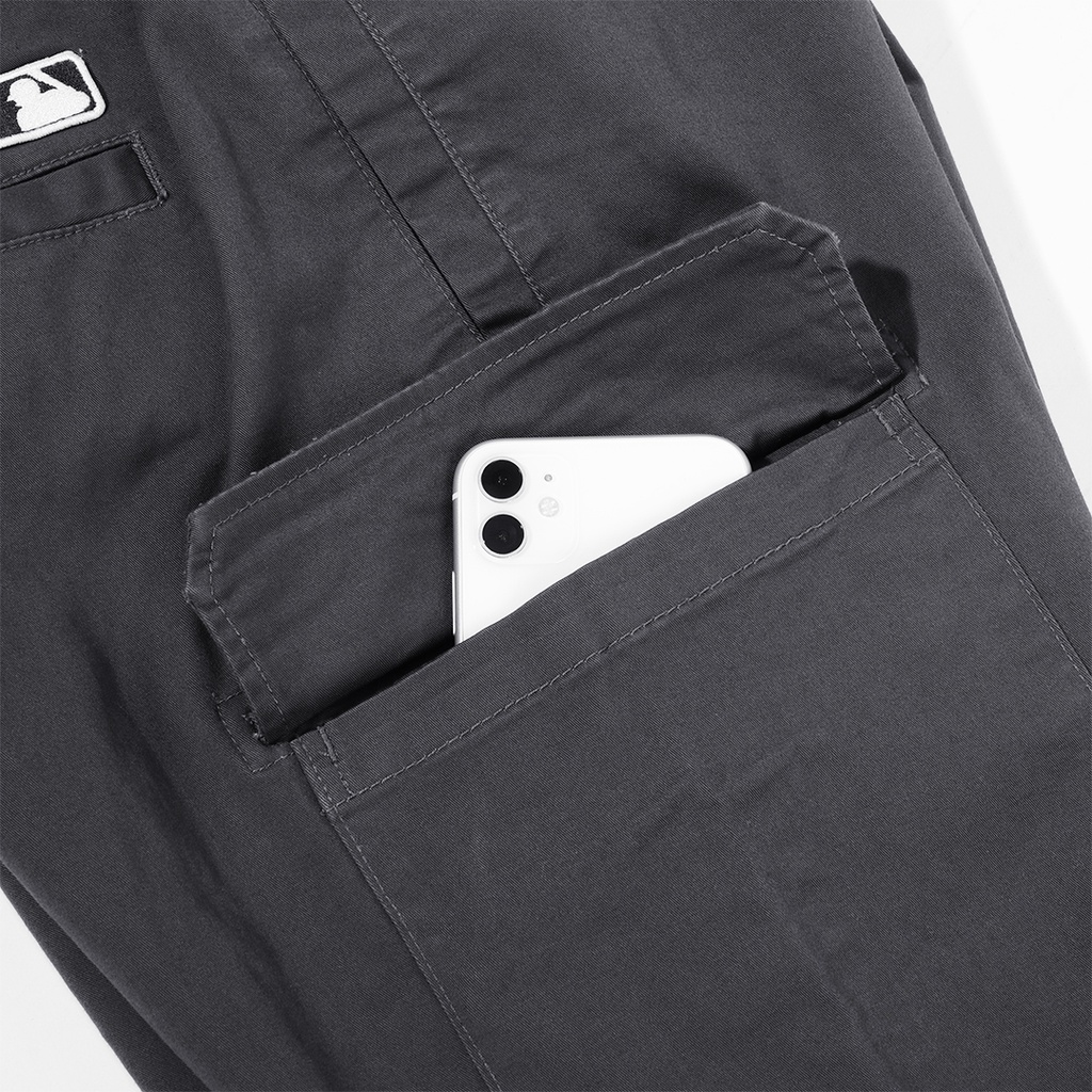 M7B NY Yankees Basic Cotton Cargo Track Pants Dark Grey