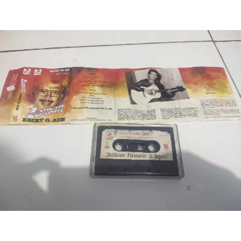 kaset pita ebiet g ade / zaman