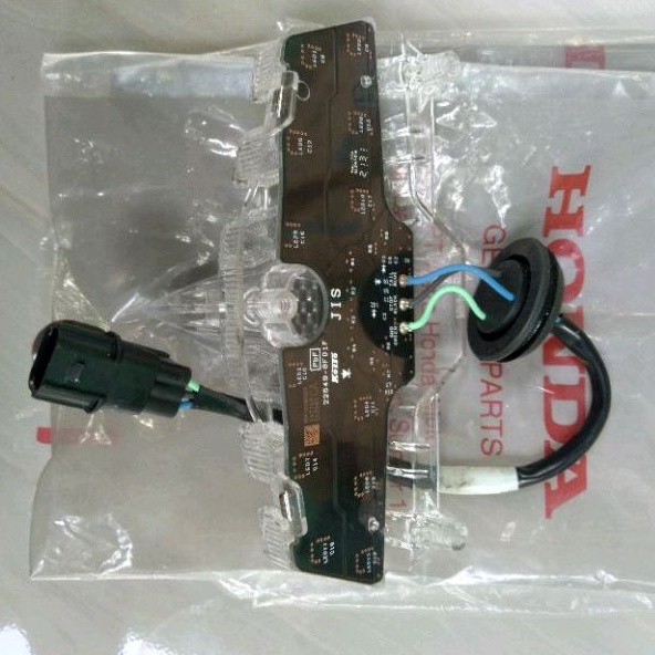 Lampu LED Belakang/Stoplamp Lampu Rem Honda Vario 125 150