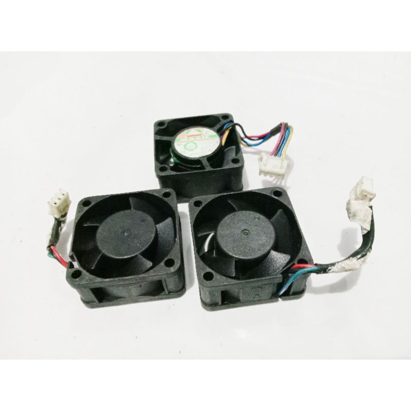 Fan kipas 4x4 dc 12v high speed