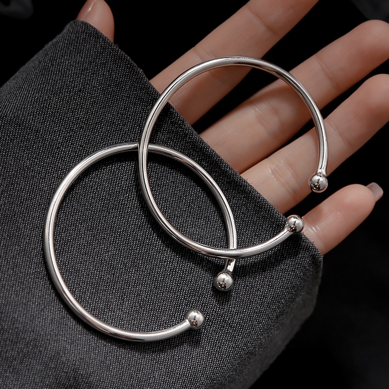 Papaozhu Chic Glossy Perak Adjustable Bangle Terbuka Gelang Untuk Wanita Pria Sederhana Fashion Pergelangan Tangan Manset Gelang Perhiasan Unisex Gelang