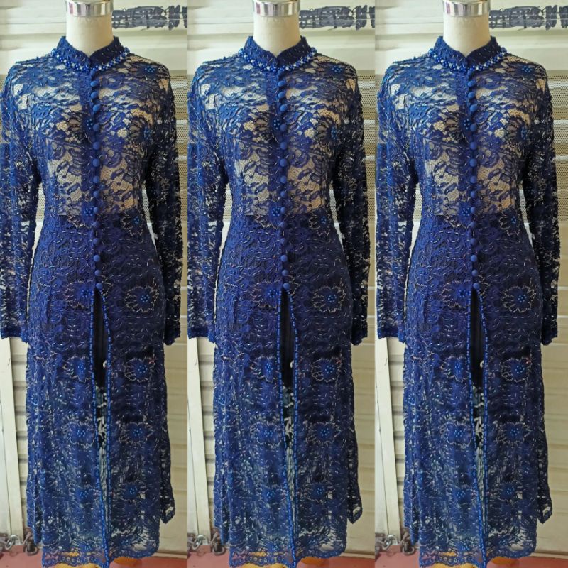 kebaya pengantin sematakai/ satu set rok ada Payet/bahan brukat /selayer bahu kerudung/ ( size L LD 100 )( size XL LD 110 )( size XXL LD 120 )