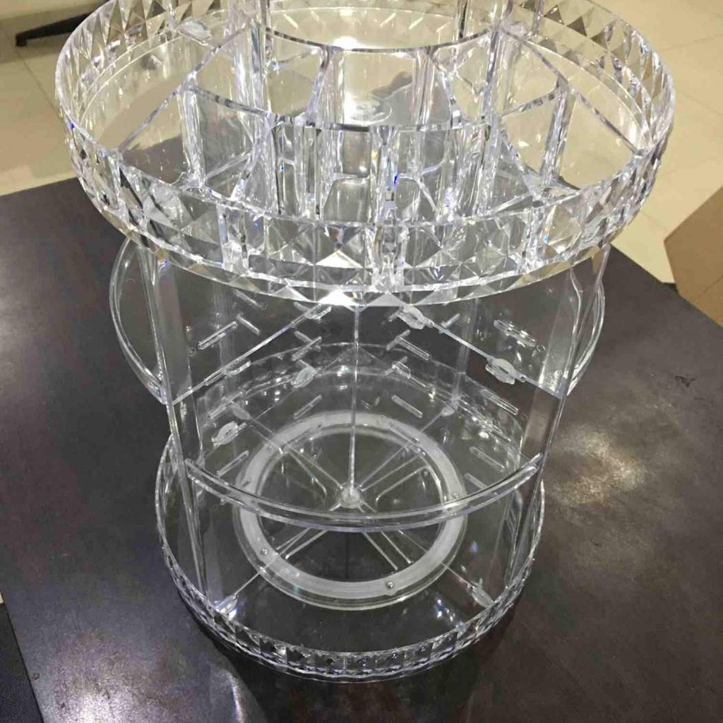 Tempat Make Up Rak Kosmetik Putar 360 Derajat Bahan Akrilik Ukuran Diameter 25 cm x 36 cm