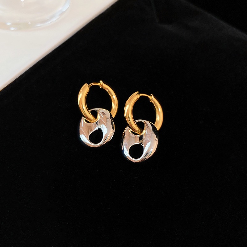 Anting Bentuk Oval Bahan Metal Gaya Korea