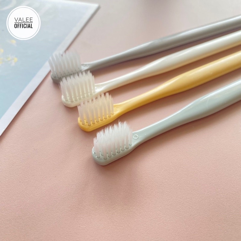 SIKAT GIGI ANAK/ DEWASA ISI 4 PCS TOOTHBRUSH  TRAVEL