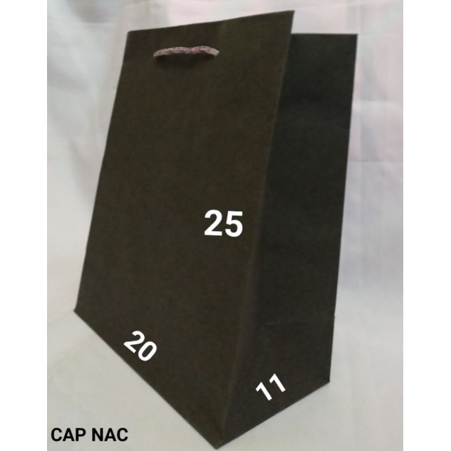 

Paper bag hitam ukuran 20×25 / Tas Kertas / Goodie bag
