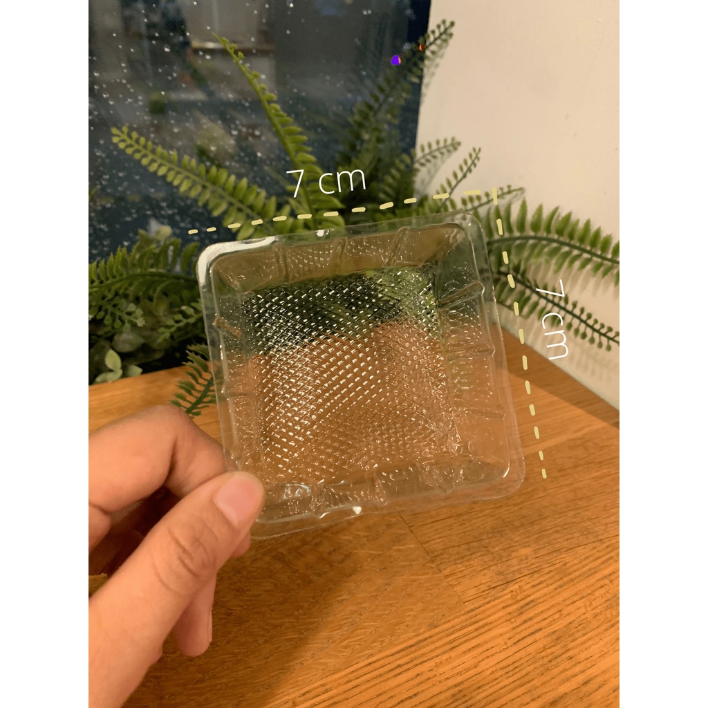 

50 PCS MIKA PUDDING SATUAN / MIKA PUDING / MIKA MOONCAKE MOON CAKE / MIKA KUE BULAN / MIKA 7 CM X 7 CM / PACKAGING BOX / MIKA PLASTIK