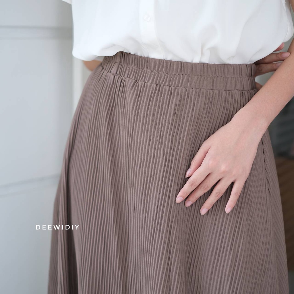 ROK KERJA WANITA / ROK A-LINE PLISKET LIDI / BISA UNTUK FORMAL CASUAL / NESA PLEATS SKIRT DEEWIDIY