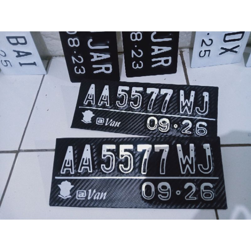 PLAT NOMOR CARBON SEPASANG