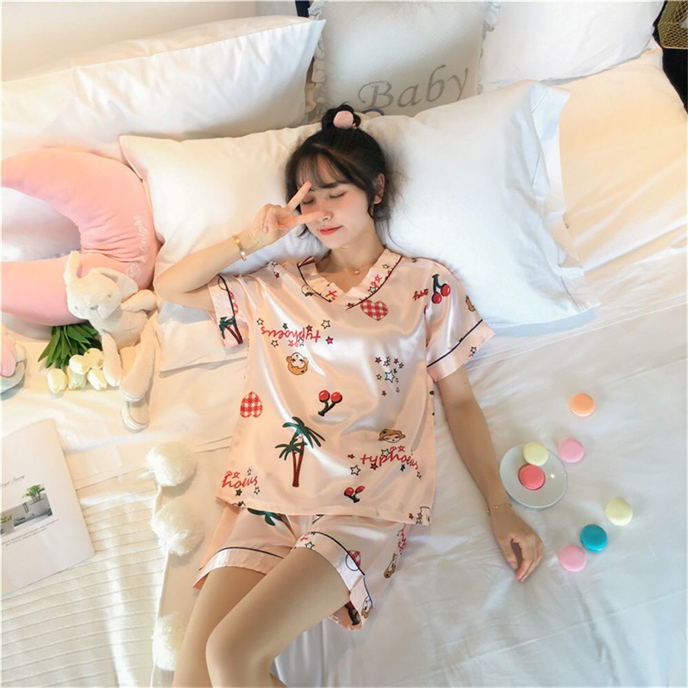 GROSIRTAS TG0335 Set Baju Tidur Wanita Import/Piyama Satin Berkarakter