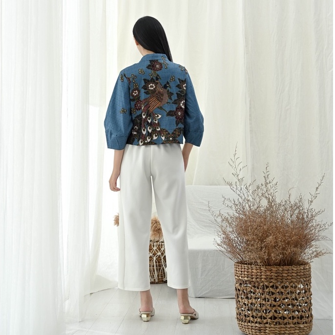 Outer Batik 135 SMA /Jaket Batik Wanita Modern/ Luaran Batik/ Seragam Batik