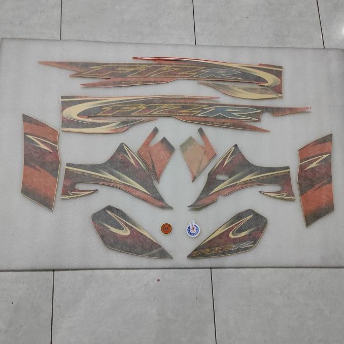 stiker stripping Yamaha F1ZR FIZR F1Z FIZ R orange 2005 ori original