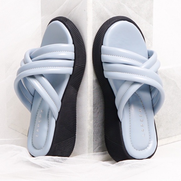 LAPEPA YUK - Sandal Platform Anak Perempuan Usia 2 sampai 10 Tahun TARA KIDS  Sendal Anak cewek Wedges Wanita Empuk Model Silang Warna LIGHT BLUE Biru Soft Lucu Cantik cewe Slop Usia Umur 3 4 5 6 7 8 9 thn Tahun Premium Ori Original Mall Official Store