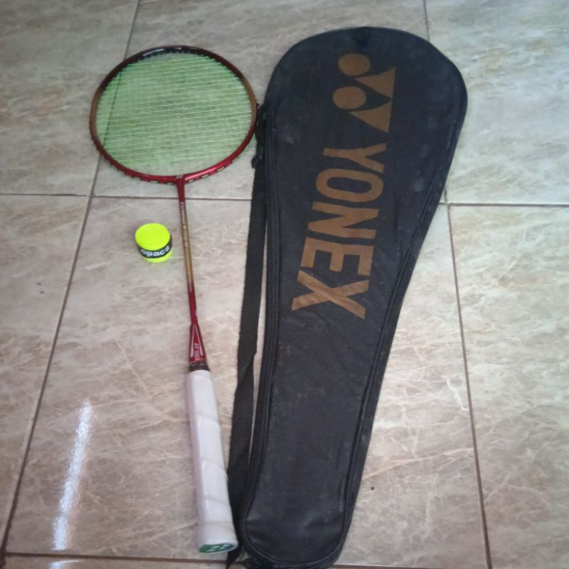 Raket bulu tangkis siap pakai.seri carbonex 9 SP