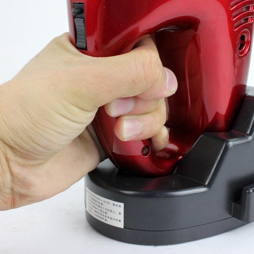 Rechargeable Vacuum Cleaner VC722 Penyedot Debu Mobil rumah kantor komputer portable - ada tempat VC722 Penyedot charger untuk dudukan vacuum mewah