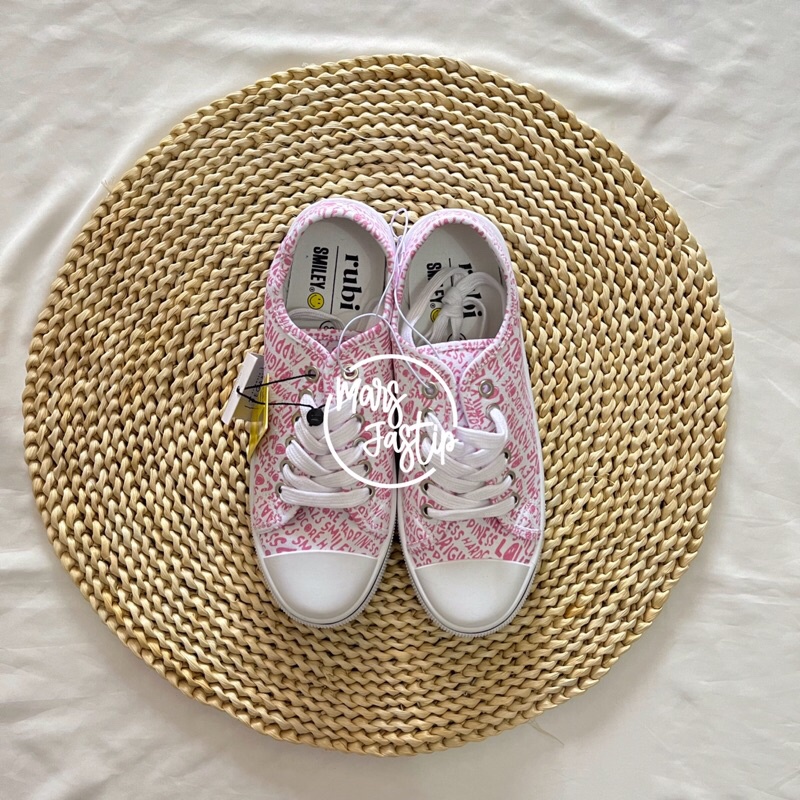 SALE‼️ Sneakers Rubi Shoes Harlow Lace Up Plimsoll Smiley Text Pink