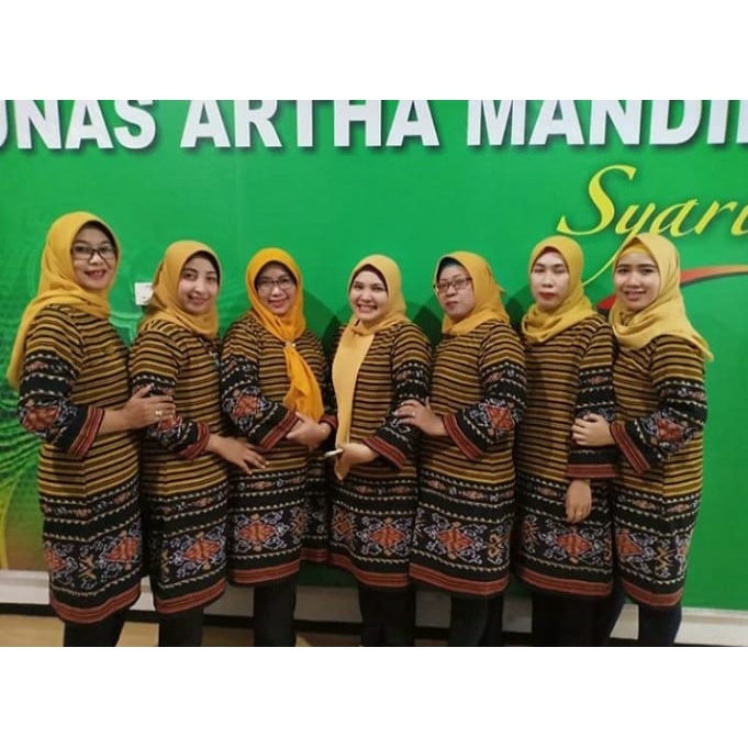 Atasan baju muslim dress tenun kalimantan kuning kunyit