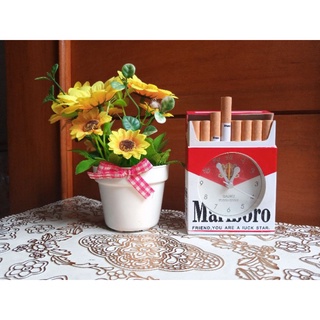 Jam Meja Pajangan Beker Jadul Klasik Kuno Langka Antik Alarm