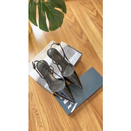 Zr sling heels glossy
