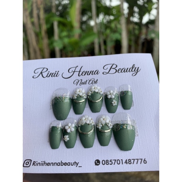 Kuku palsu pernikahan fake nail wedding nail art hijau sage