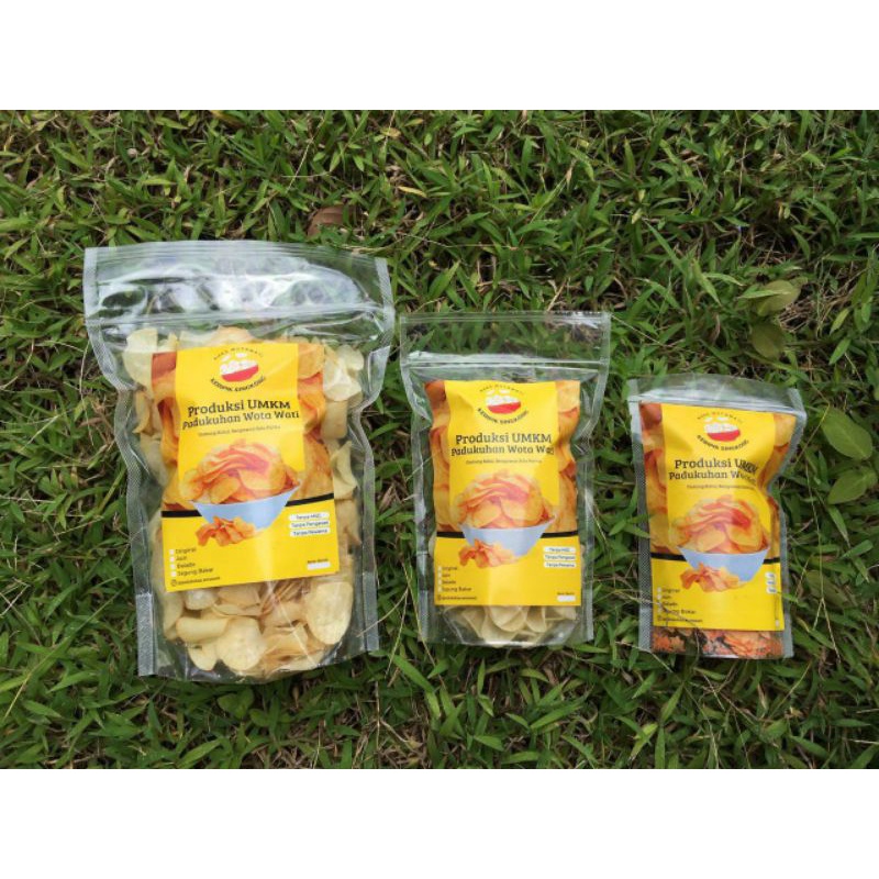 

KERIPIK SINGKONG kemasan ukuran kecil (12×20)